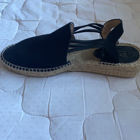 Espadrille Shoes - Picture 2 of 4